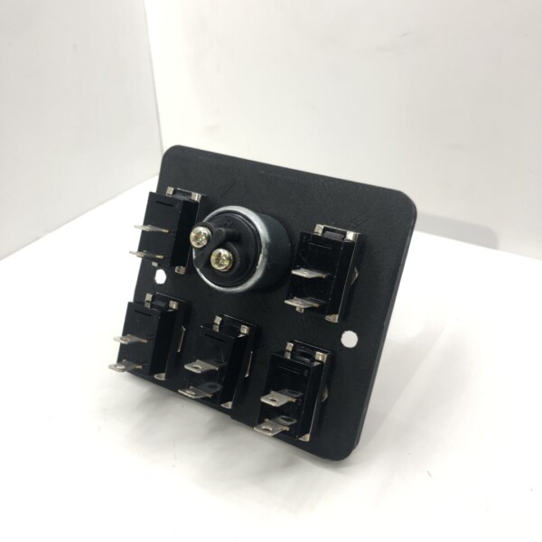 Scheda di avviamento 6 interruttori 25 ampere 12 volt Discount Autosport 3D Printed - immagine 5