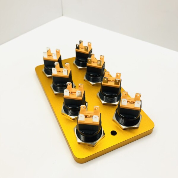 Piastra di avviamento in oro CNC 8 interruttori rotondi in alluminio Look "Switch Panel" PDM 25 ampere 12 volt - immagine 8