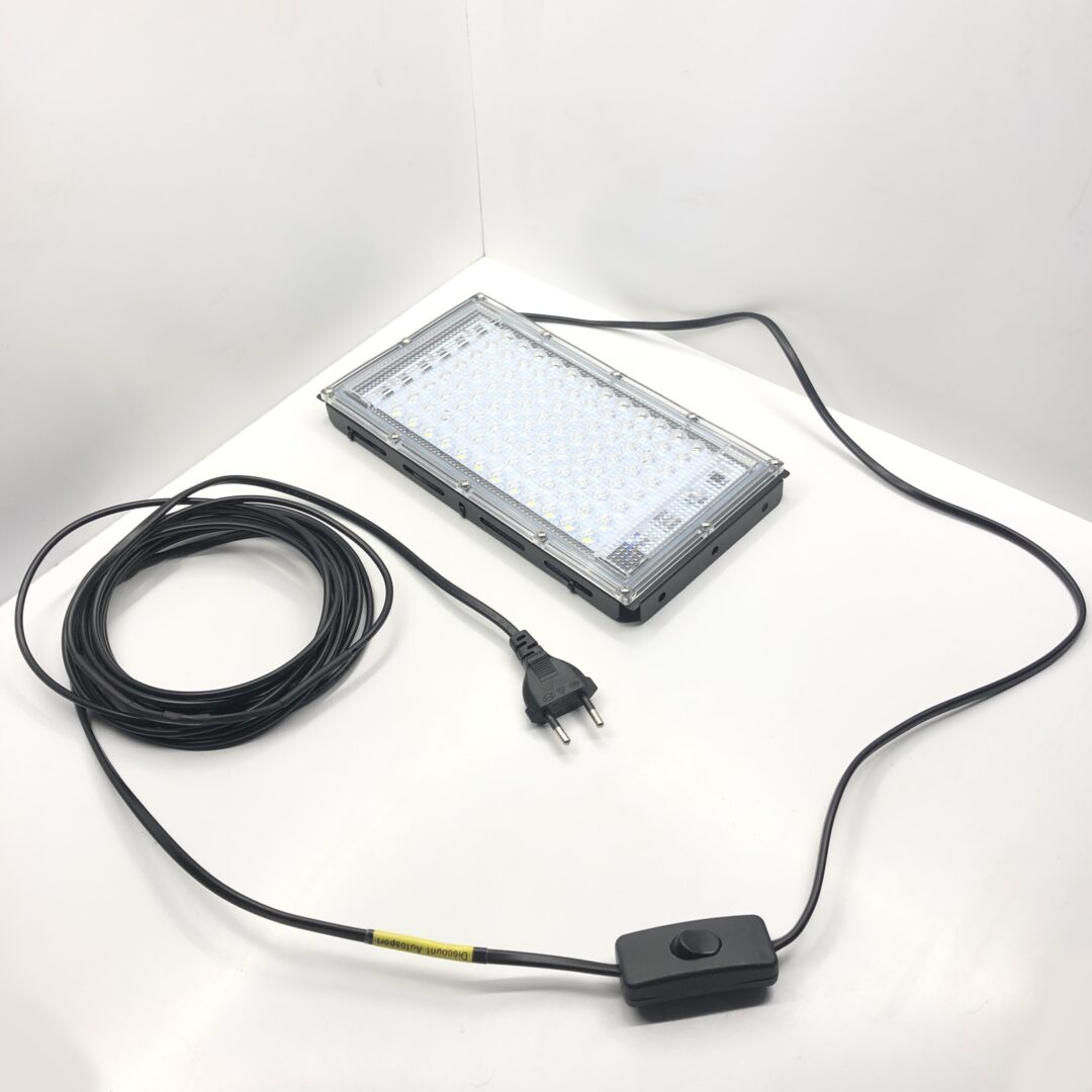 Lampe, baladeuse d'atelier tube à LED avec Interrupteur