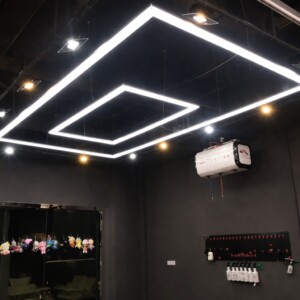 Lampe LED Rectangle Double 2.4M x 4.8M – 690W – 82 800 Lumens – 6500K – Plafonnier