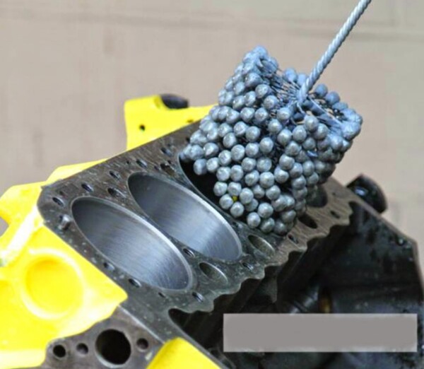 Spazzola di alesatura Flex Hone per cilindri con diametro da 45 a 90 mm, per la levigatura di smerigliatura