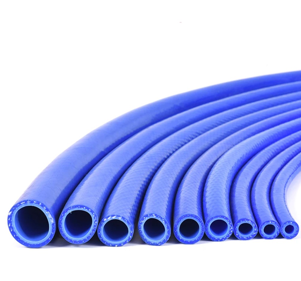 Durite silicone et connecteur inox pour transport de fluide haute  température - Easyflex - Easyflex