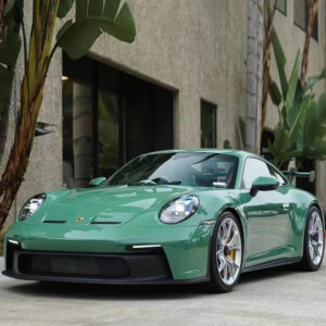 Covering Vert Olive Haute Brillance 1,52M x 18M