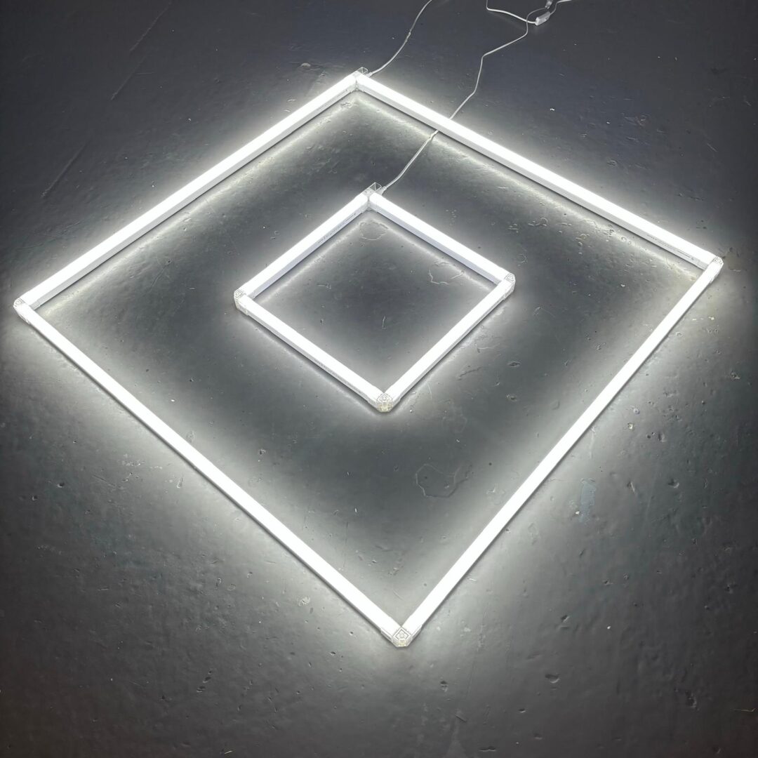 Plafoniera a led doppio quadrato 1,2M + 0,5M 88W 6500K dettaglio garage barbiere - immagine 4