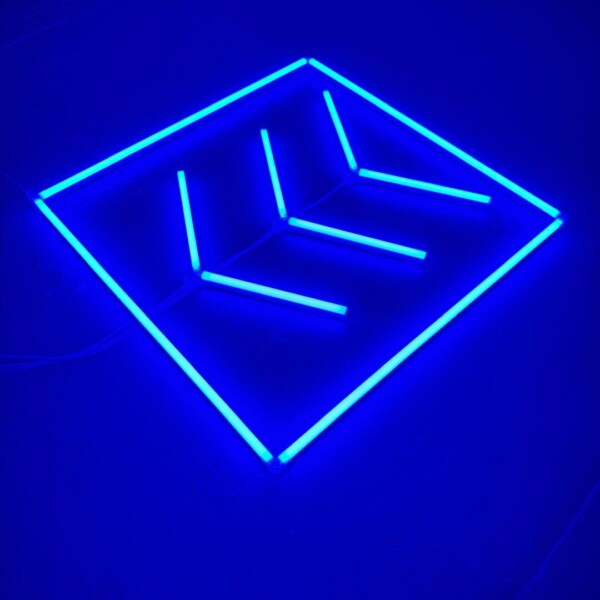 Plafón led 1 cuadrado + 3 flechas 1.2M x 1.2M 100W azul Detailing Barber Garage gym - Imagen 2