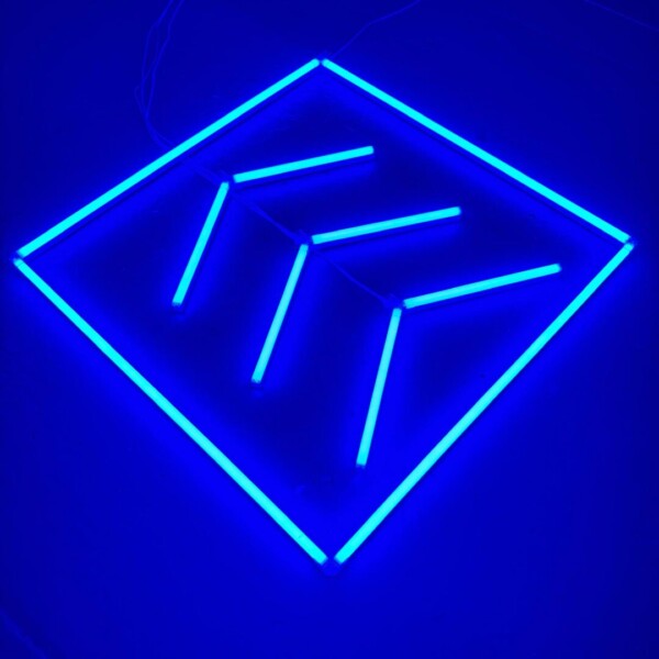 Plafón led 1 cuadrado + 3 flechas 1.2M x 1.2M 100W azul Detailing Barber Garage gym - Imagen 3