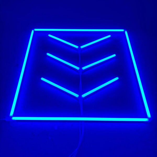 Plafón led 1 cuadrado + 3 flechas 1.2M x 1.2M 100W azul Detailing Barber Garage gym - Imagen 4