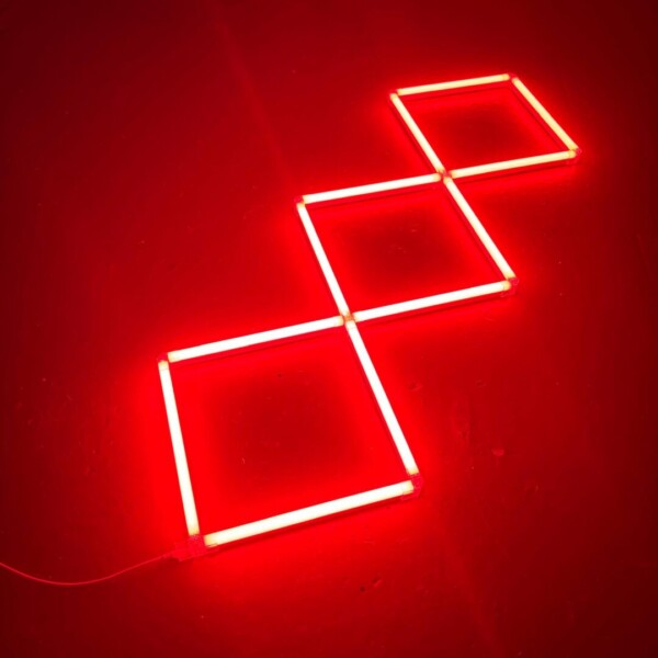 Plafoniera LED 3 quadrati allineati 2M x 0,7M 72W Rosso Detailing Barber Garage Palestra - immagine 2