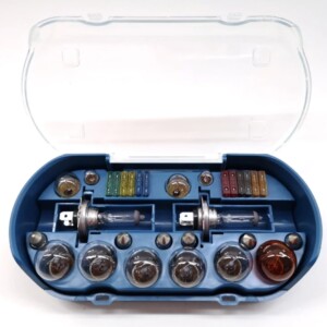 Kit complet d’urgence pour voiture : ampoules halogènes (H1, H4, H7), feux de signalisation (S25, T10, BAY15D) et fusibles ATC