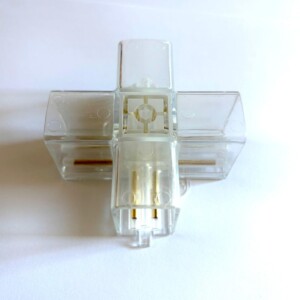 Connecteur 4 voies à 90° pour lampe LED discount autosport