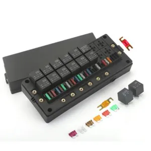 Boite 16 relais + 29 fusibles pour installation électrique 12 volts complète